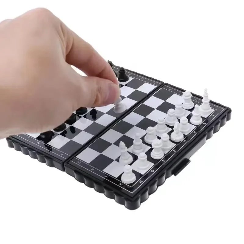 Magnetic Travel Chess - Mini Magnetic Chess Set – Folding